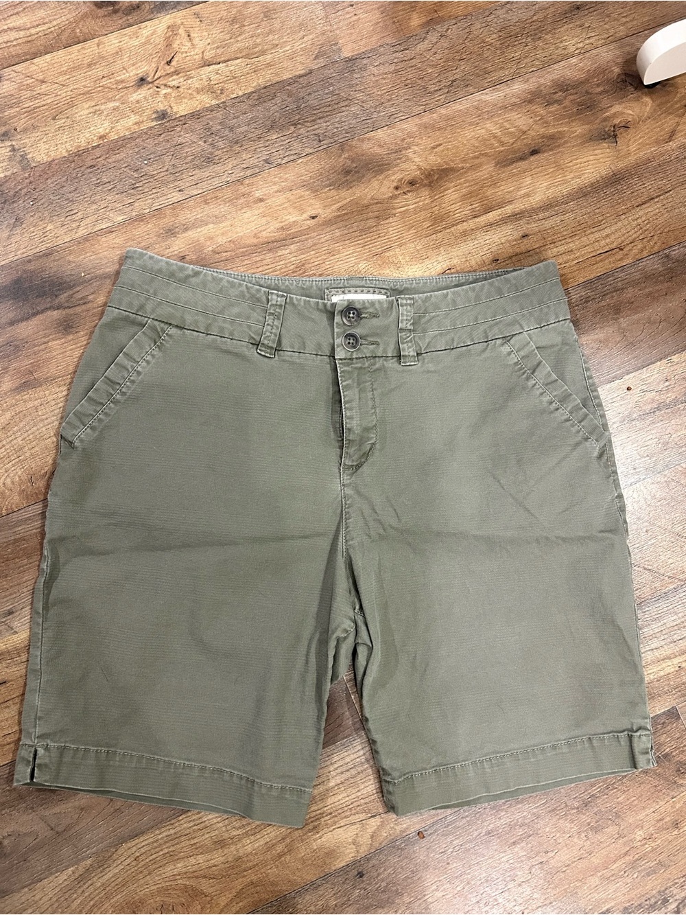 Sonoma Life + Style Olive Green Shorts Size 12